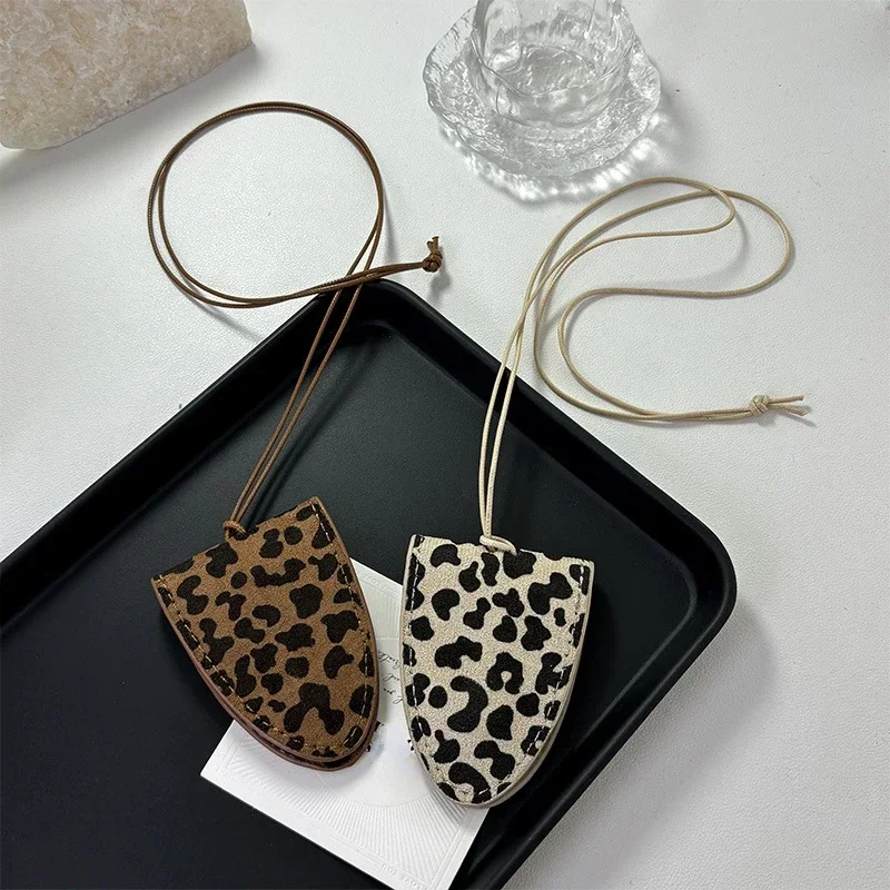 Bilandi joyería de temperamento moderno bolso con estampado de leopardo colgante collar para mujer accesorios