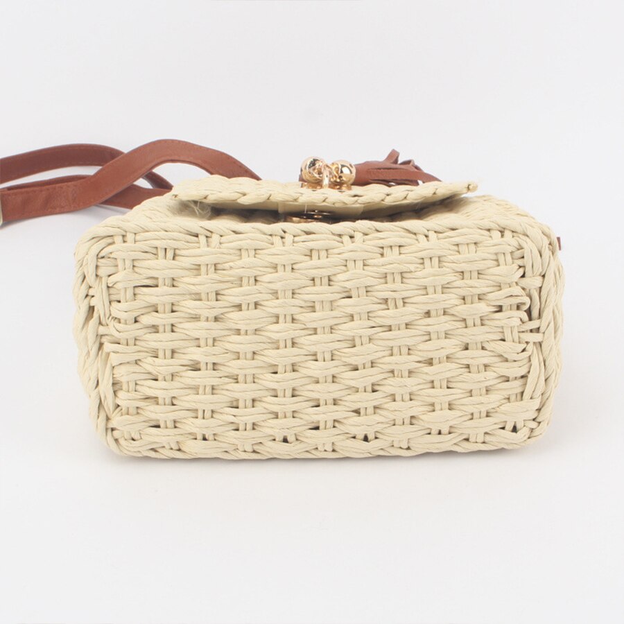 Bolso de mimbre de paja tejida para mujer, bolso de hombro con solapa, informal, pequeño, de borla, para playa, cruzado, para verano,