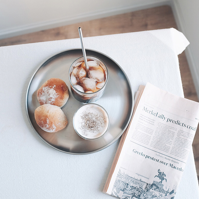 1pcs matte 304 metal stainless steel disc dessert tray tray multi-purpose plate