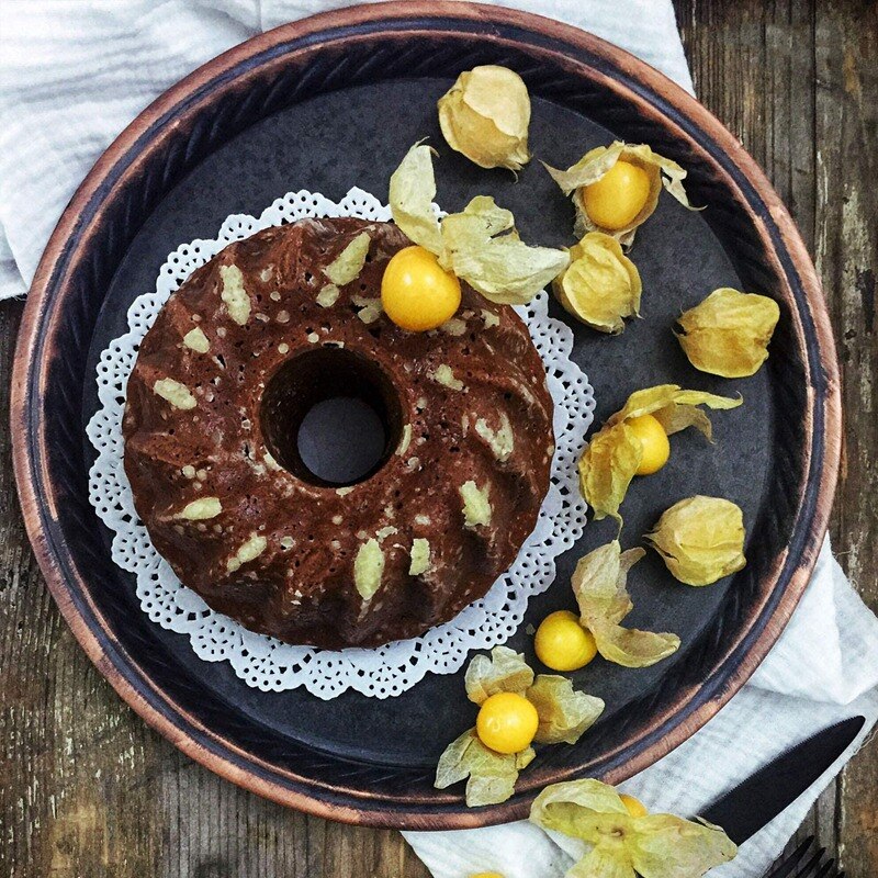 Charlotte Cake Pan,7 Inch Non-Stick Vortex-Shaped Pineapple Shape Savarin Convex Tube Pan for Oven and Instan Pot Baking