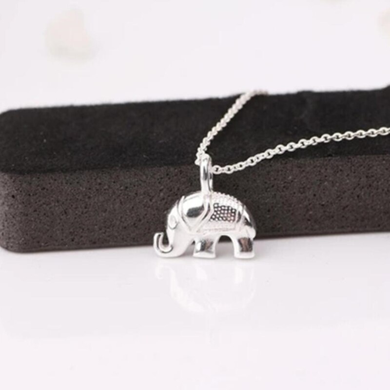 Sole Memory Cute Mini Animal Thailand Elephant Pendant Simple 925 Sterling Silver Clavicle Chain Female Necklace SNE383