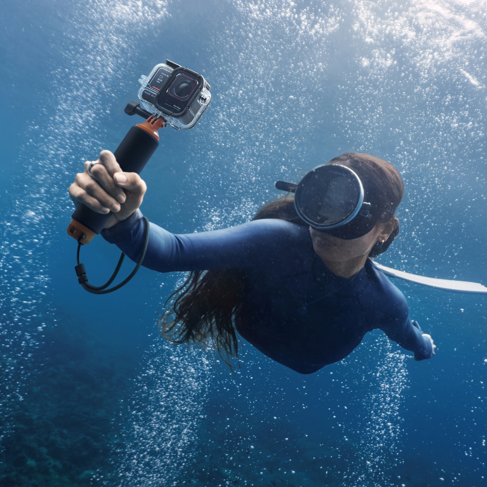 Accesorios originales para Insta360 Ace Pro 2, protector de lente, Mini Estuche de transporte, jaula de Metal, adaptador de micrófono, estuche de buceo impermeable, GPS
