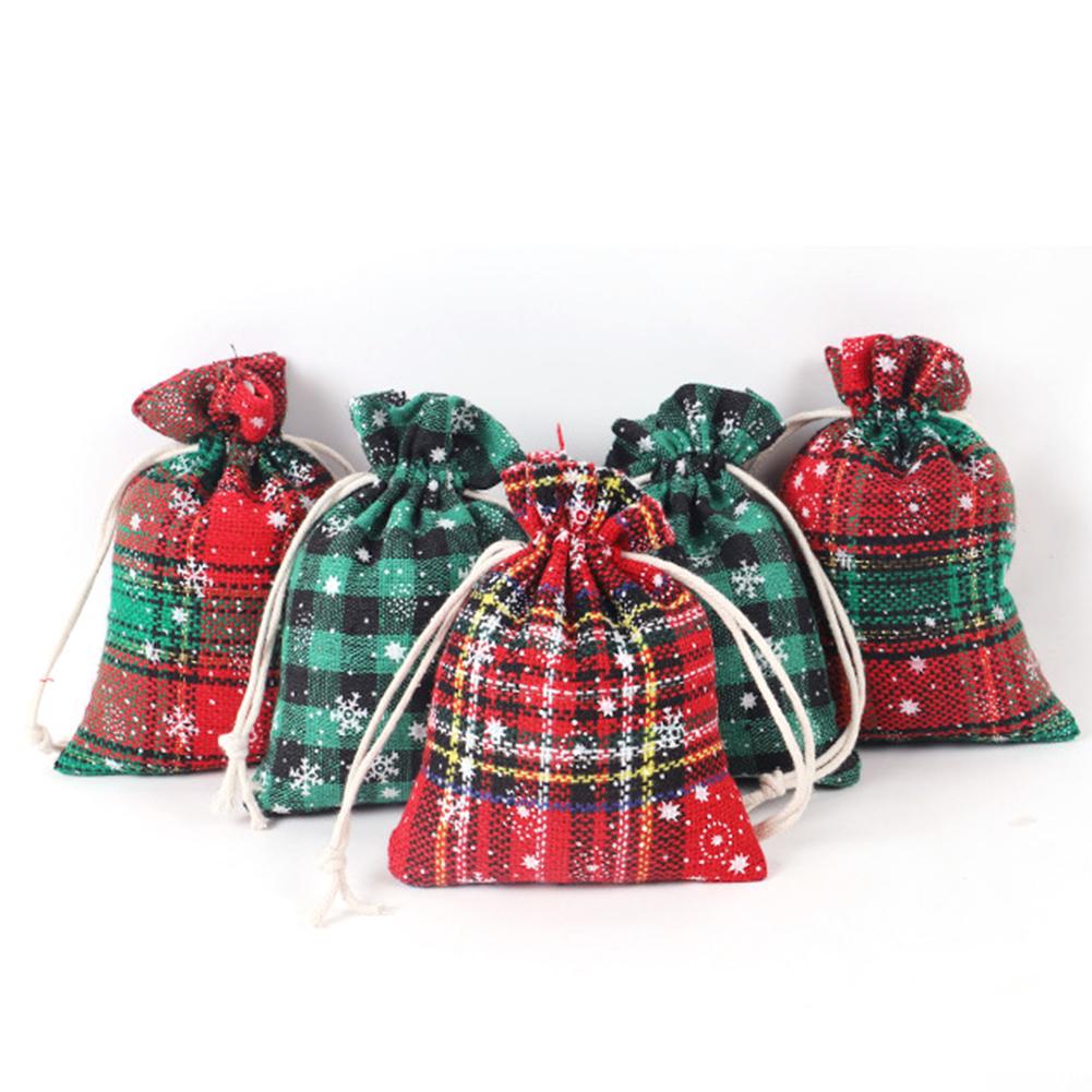Christmas Advent Calendar Plaid Cloth Bags Set Christmas Drawstring Bags 24 Days Hanging Countdown Calendar Candy Bag