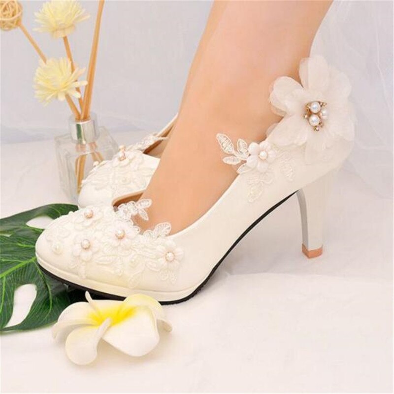 Classic white lace flower wedding shoes woman high heels women low heels bridal shoes female shoes plus size 41 42