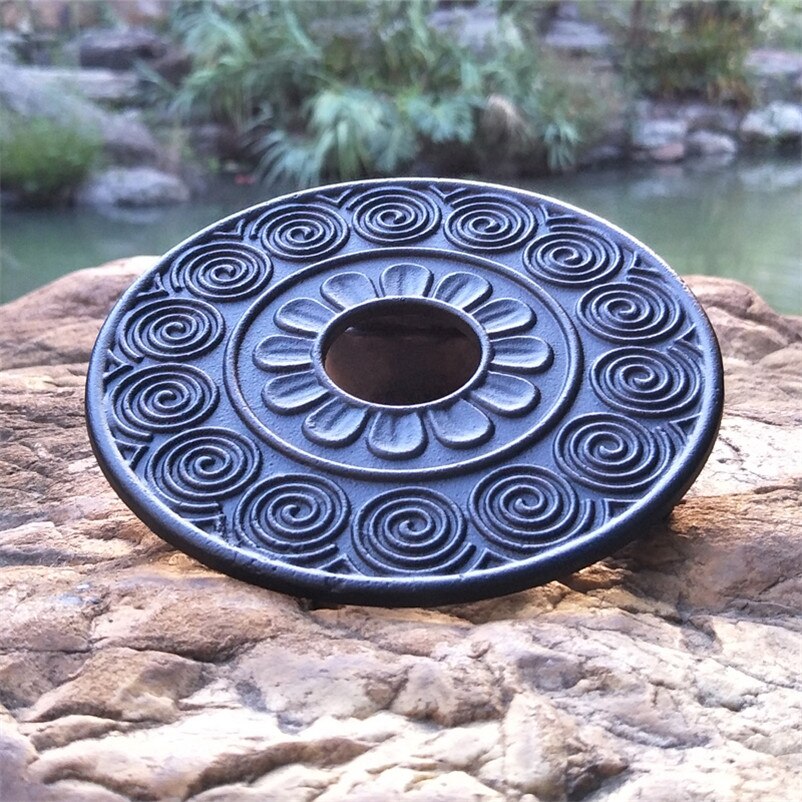 XMT-HOME Cast iron teapot trivets handmade insulation tea tray tea pot base vintage Japanese iron teapots tray 1pc