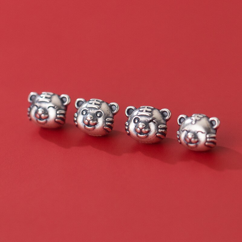 Meetsoft na moda s925 prata esterlina afligido tigre bebê encantos de diy feito à mão para animal ano pessoa transporte da gota