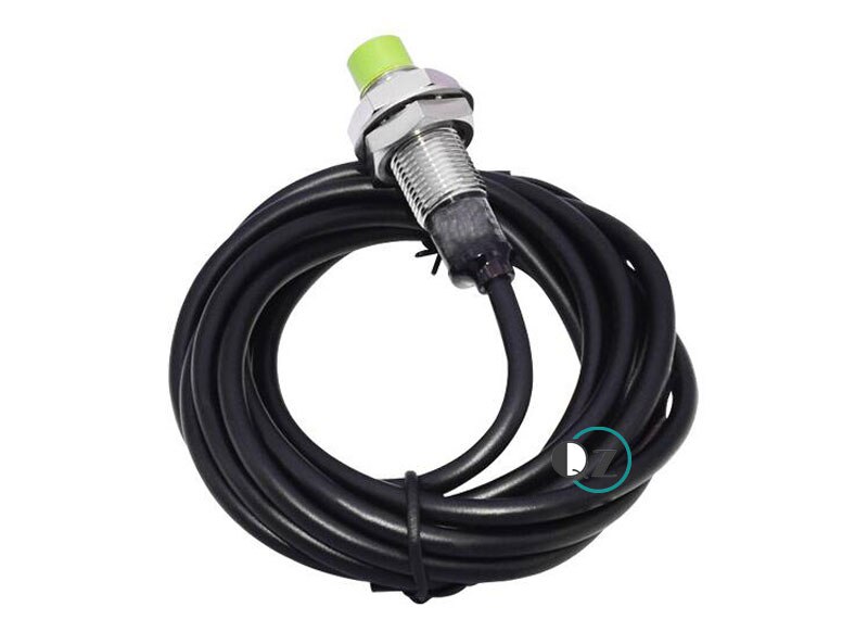 Waterproof proximity switch PR12-4DN PR12-4DP PR12-2DN PR12-2DP NPN NO PNP NC cylindrical proximity switch sensor