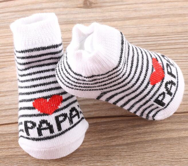 neue SchöNe Weiche Baby Socken Neugeborenen Kleinkind Kleinkind freundlicher Mädchen Jungen Streifen Baumwolle Liebe Mutter/Papa Socken 0 ~ 6 monate: Stil 1