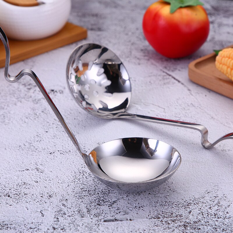 Cuillère à soupe suspendue | Ustensiles de cuisine, ustensiles de cuisine, ustensiles de cuisine, ustensiles de cuisine, cuisine à Long manche en acier inoxydable, pliage de la bouillie, outil de cuisine, passoire à filtre