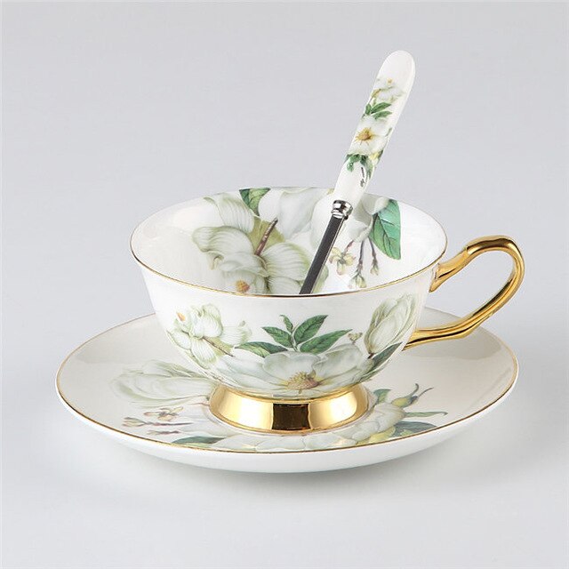 Bone China Kopje Koffie Keramische Kopje Thee Schotel Lepel In Set Creatieve Porselein Espresso Cup Voor 200 Ml, partij Drinkware: 1 set