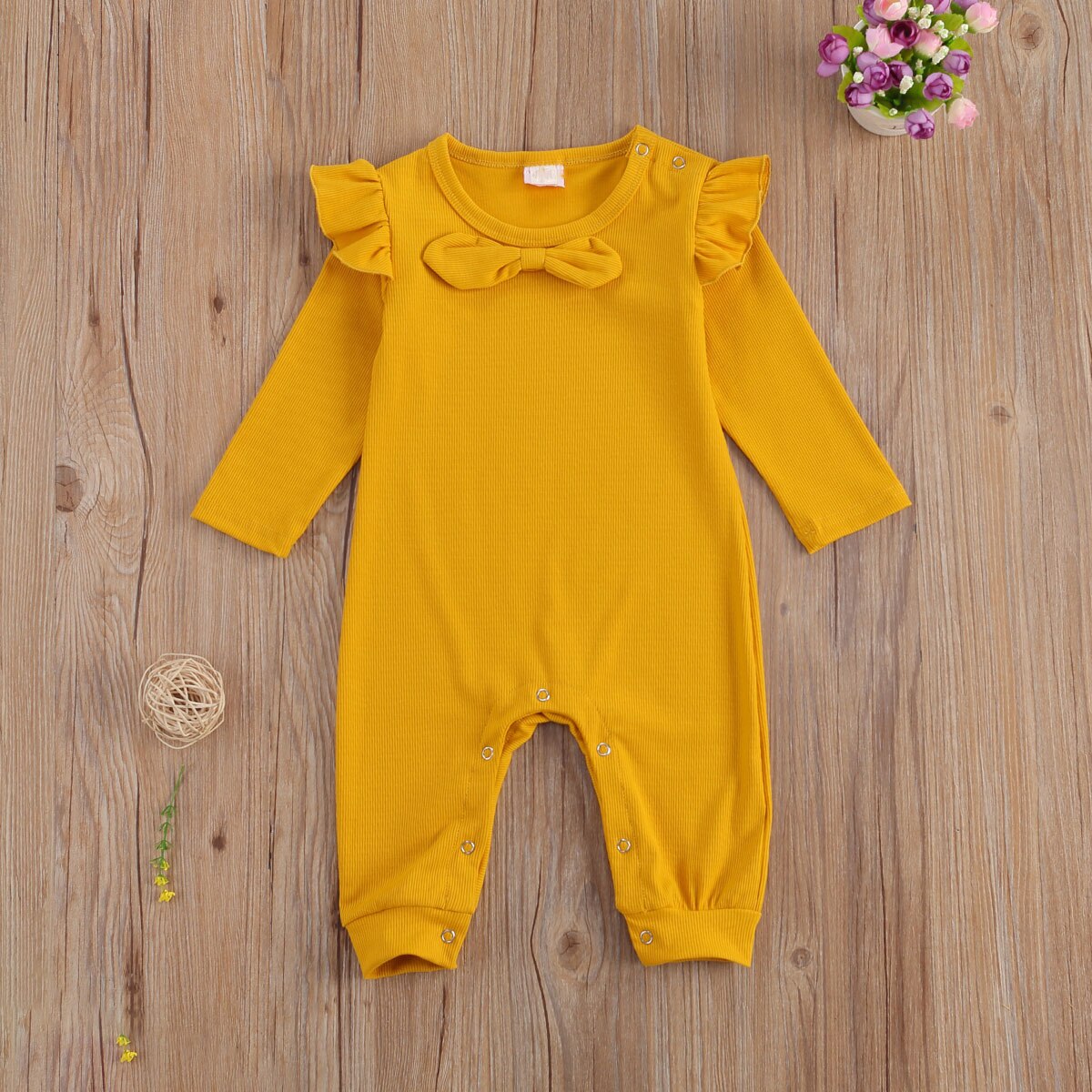 Baby Baby Meisjes Effen Kleur Geribbelde Jumpsuit Peuter Jongen Meisje Lange Flying Mouwen Boog Geribbelde Romper Strikje Knop Broek