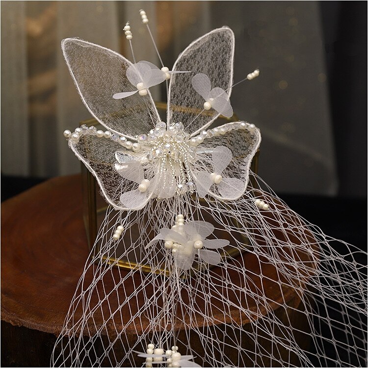 Mori koreaanse stijl prachtige zijden mesh sluier driedimensionale vlinder parelrand clip lange sluier trouwjurk haaraccessoires