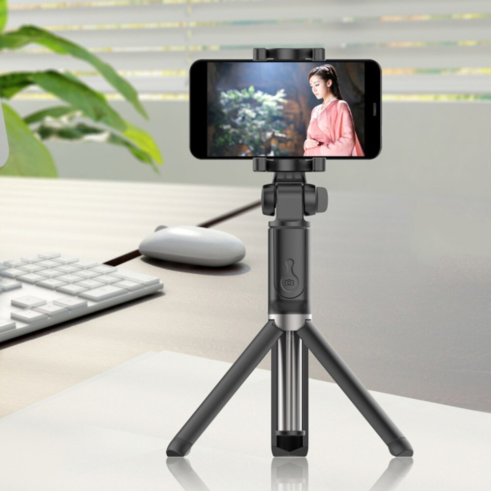 Selfie Stick Tripod Mount Phone Holder Bluetooth Wireless Shutter Stick 360 Rotation Extendable EM88