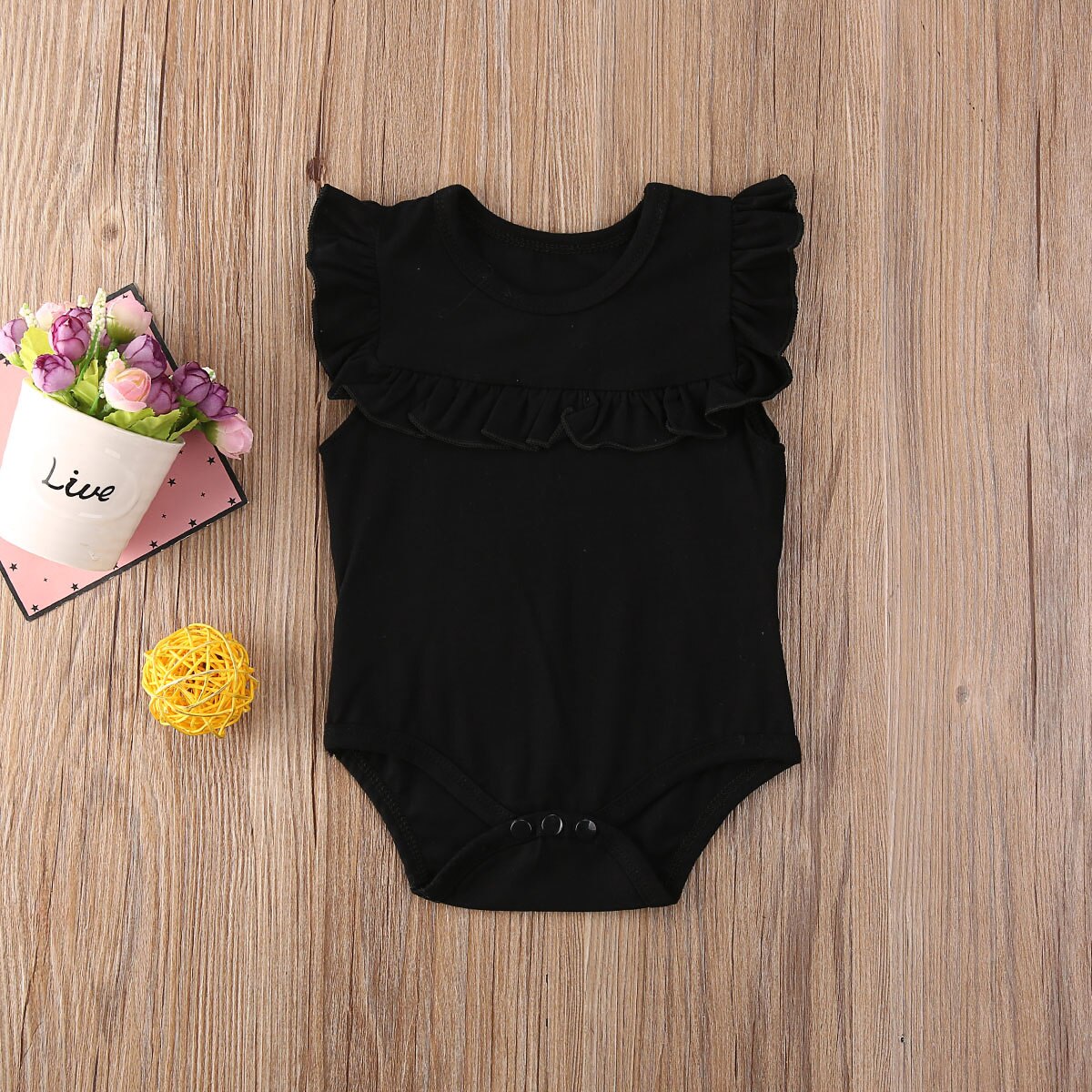 Bebis sommar kläder nyfödd bebis kläder volang ärmlös body solid playsuit jumpsuit outfits soldräkt