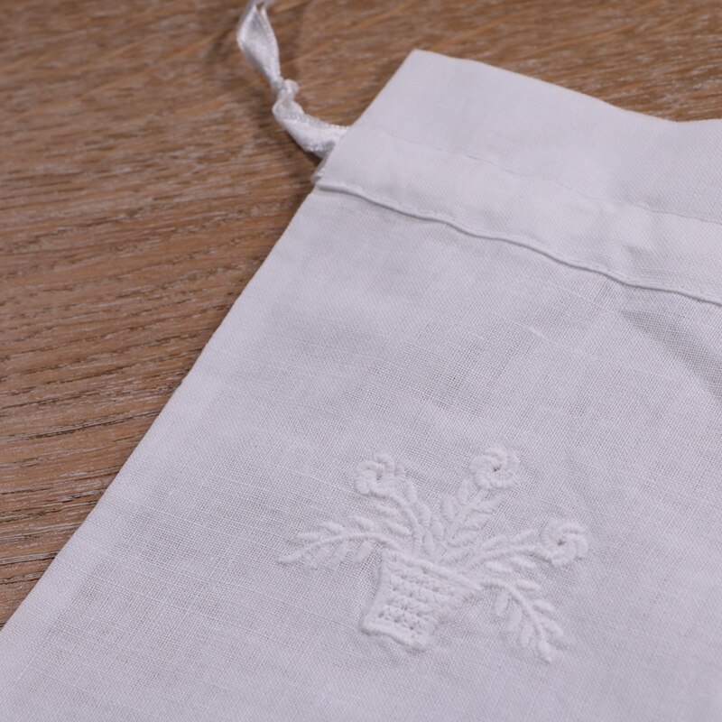B001 :white ramie/cotton drawstring embroidery bags, 5x7 inches sachet bags, travel pouch, linen bag