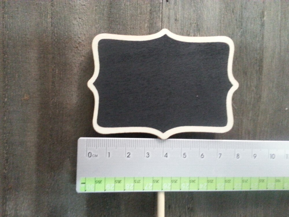 Gemengde vorm zwart bord voor bloempot in de tuin, naambord, prijsbord, idee voor tuin en feest: Alleen golfvorm