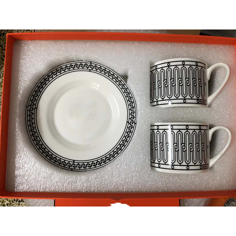 style catering bone china cup multi-style simple ceramic coffee cup and saucer dish with pattern set 2 set with box: 3