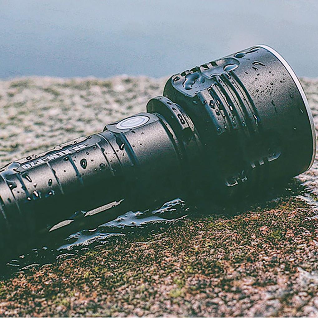 4 Core P70 Super Bright Flashlight Rechargeable Super Bright Remote LED Outdoor Searchlight 3 Lighting Modes For Hiking Camping