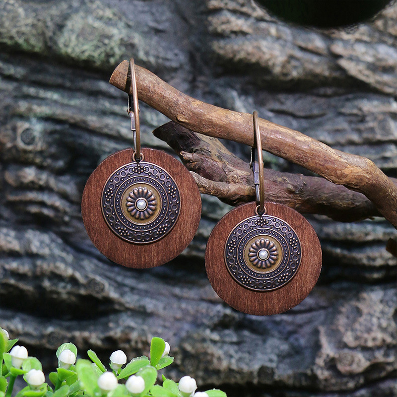 Pendientes étnicos Vintage bohemios con forma de gota para mujer, aretes largos bohemios con cuentas y borlas de madera, aretes redondos geométricos de hojas y flores, joyería