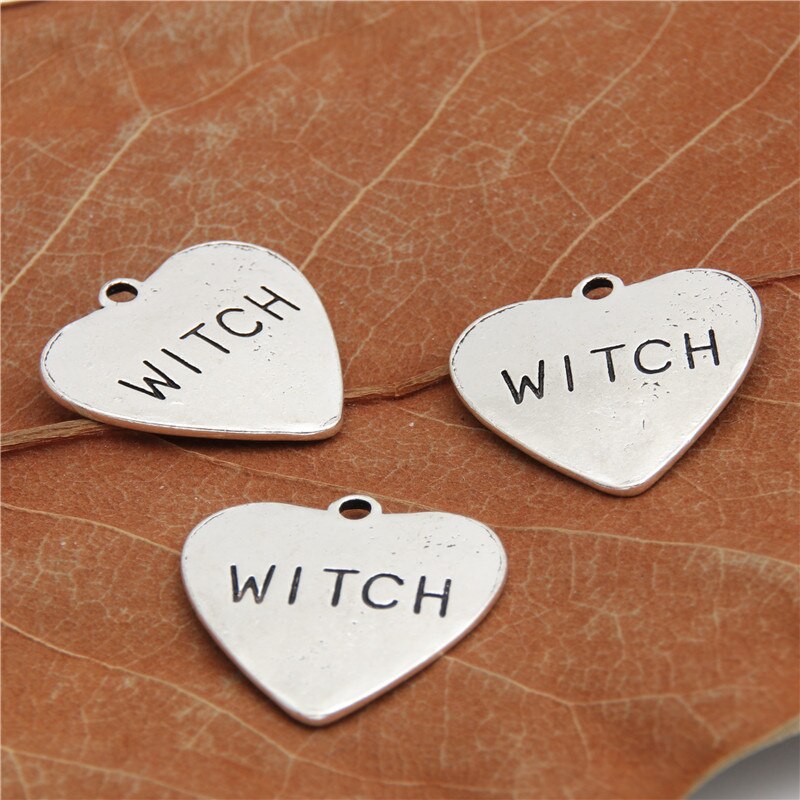 Breloques en forme de cœur de sorcière en métal, couleur argent, pour bricolage, accessoires de bijouterie faits à la main, tendance, 10 pièces, A2423