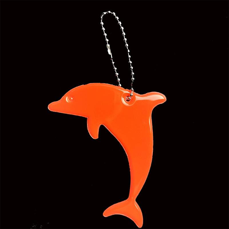 Dolfijn Zachte Pvc Reflecterende Sleutelhangers Auto Sleutelhangers Hanger Charm Bag Accessoires Voor Verkeersveiligheid Gebruik: Orange red