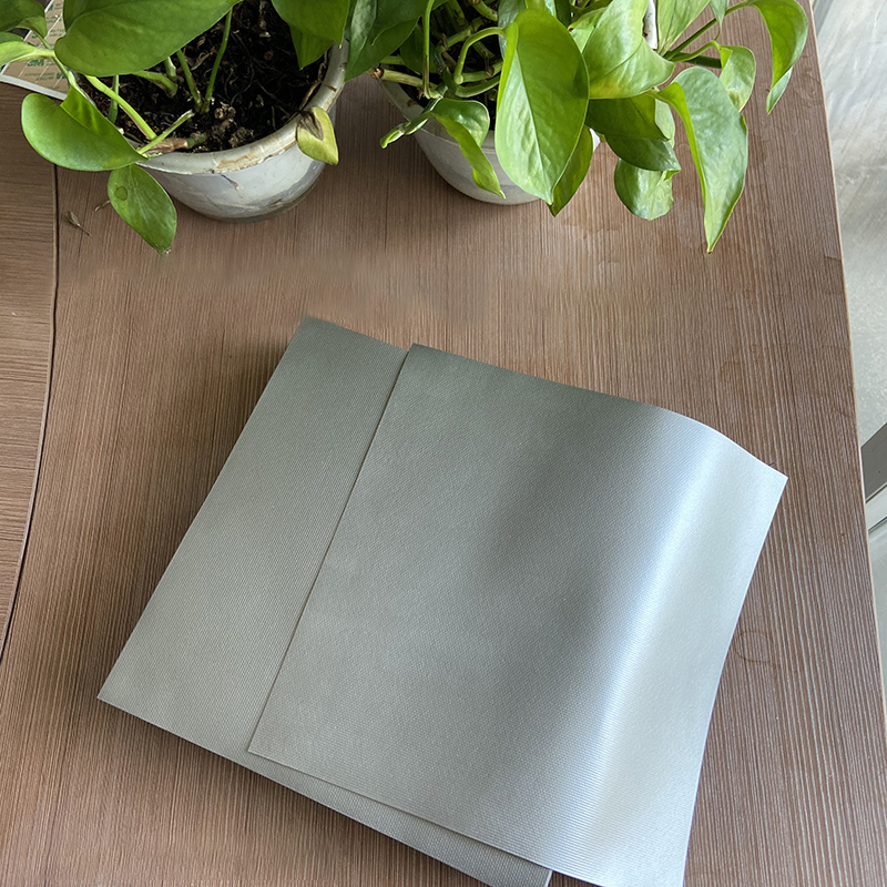 Foglio di ferrite RFID EMC Schermatura elettromagnetica per microonde NFC Adesivo materiale assorbente ad alta frequenza anti-metallo a bassa frequenza