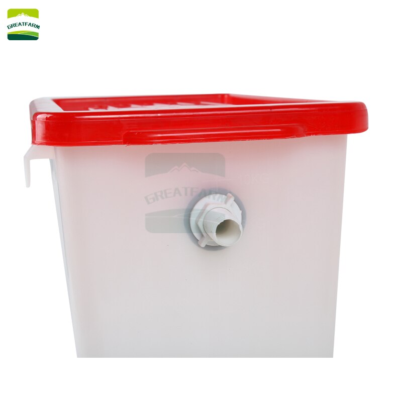 Poultry farm 12L decompression water tank 3/4 tube water Voltage suit chicken duck pigeon automatic drinker breeding supplies