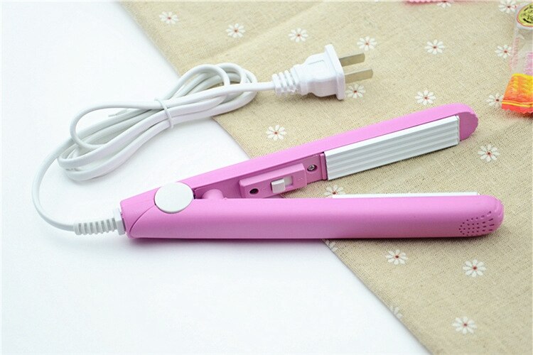 Food Vacuum Sealer Portable Bag Clips Handheld Mini Electric Heat Sealing Machine Seal Packing Plastic Impulse Sealer: Pink