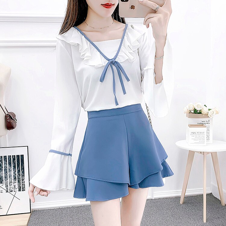 HELIAR-short coupe trapèze, ourlet volant, , jambes larges, taille élastique, ample, été décontracté: blue / S