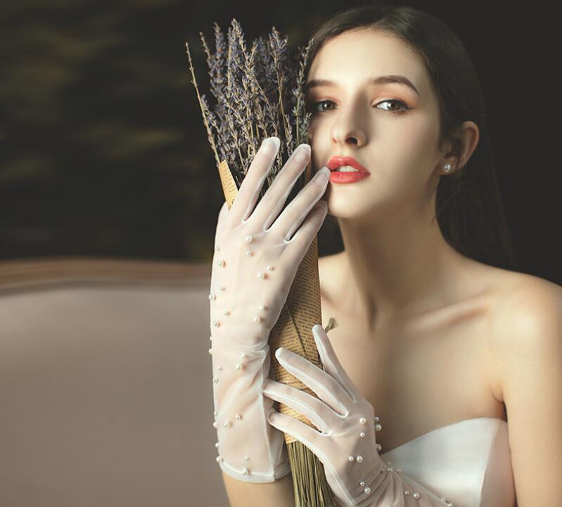 Wedding Glove Long Finger Bridal Gloves Party Dress Tulle Gloves with Imitation Pearl Decoration Wedding Accessories