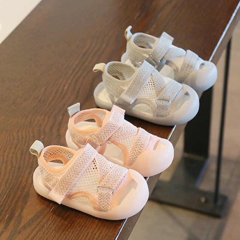 2021 proprietà nuove ragazze ragazzi sandali scarpe in maglia traspirante bambini sandali casuale bambini scarpe da cocco per bambino