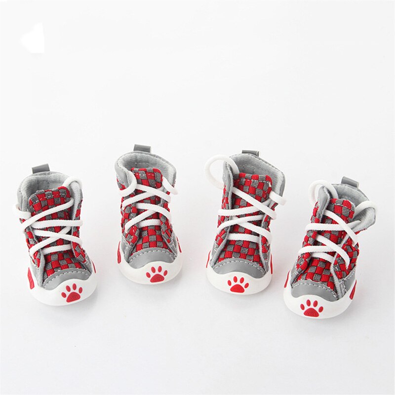 4 Stks/set Hond Schoenen Kleine Hond Puppy Laarzen Voetbal Stijl Goedkope Hond Zomer Schoenen Voor Kleine Huisdieren vier Kleuren: Rood / L