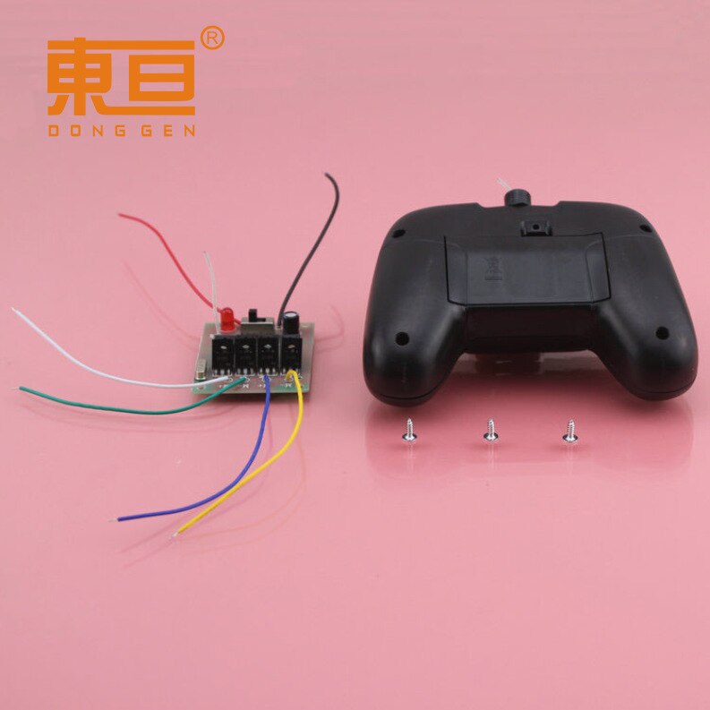 Ykh-4t8j-2. 4G Black Stone 2.4G Remote Control 5A Large Input Middle Button Double Accelerated Feature