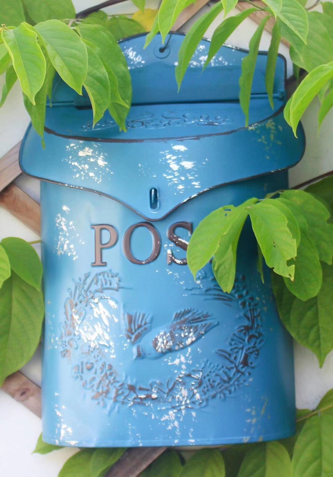 Distressed Retro Decorative Handicraft Metal Mailbox Letterbox Postbox Wall Decoration: Light Blue