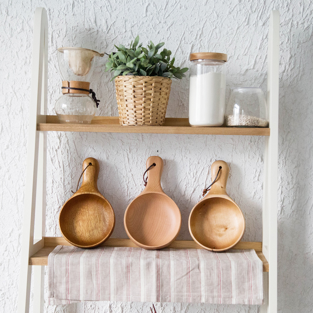 Hand-Made Solid Wooden Fruit Salad Bowl Long Handle Kitchen Tools Tableware Sushi Noodle Bowl Wood Dish Soup Container