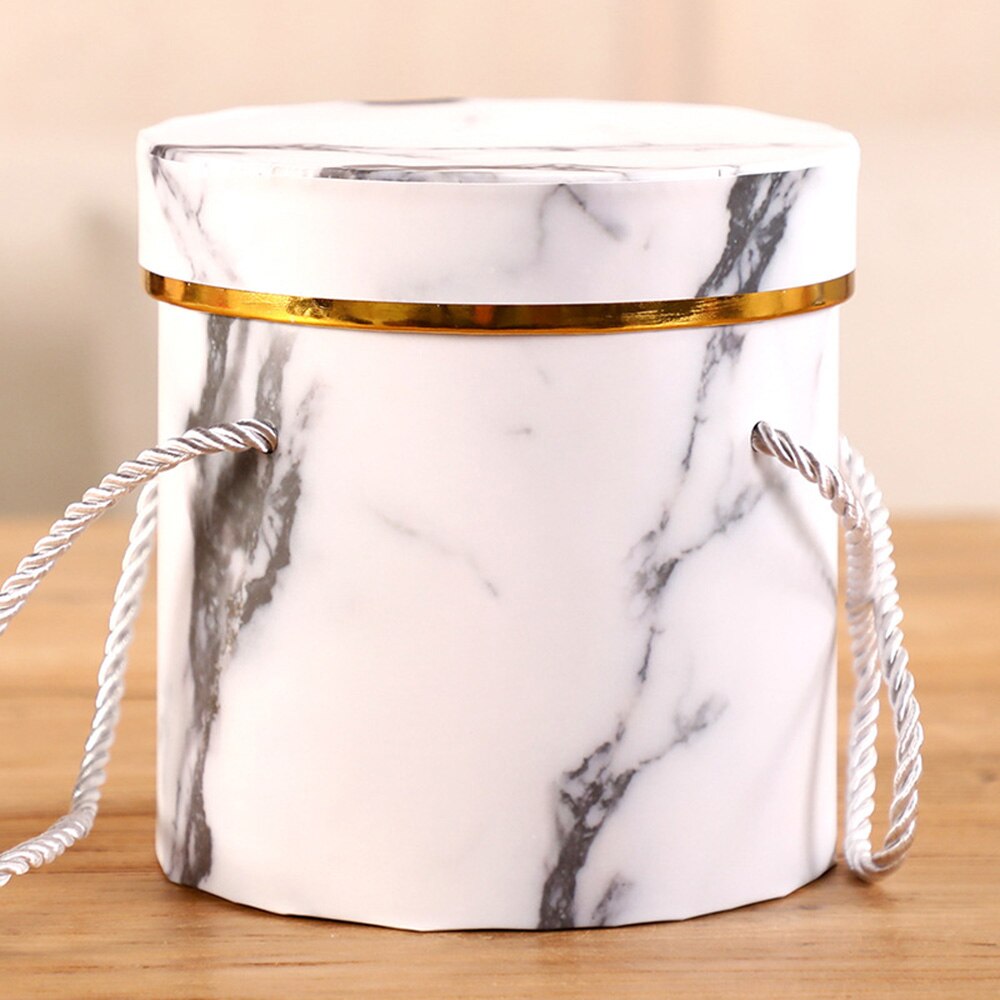 Round Flower Paper Boxes Lid Lanyard Hug Florist Flower Bucket Packaging Box Candy Bar Party Wedding Storage Boxes