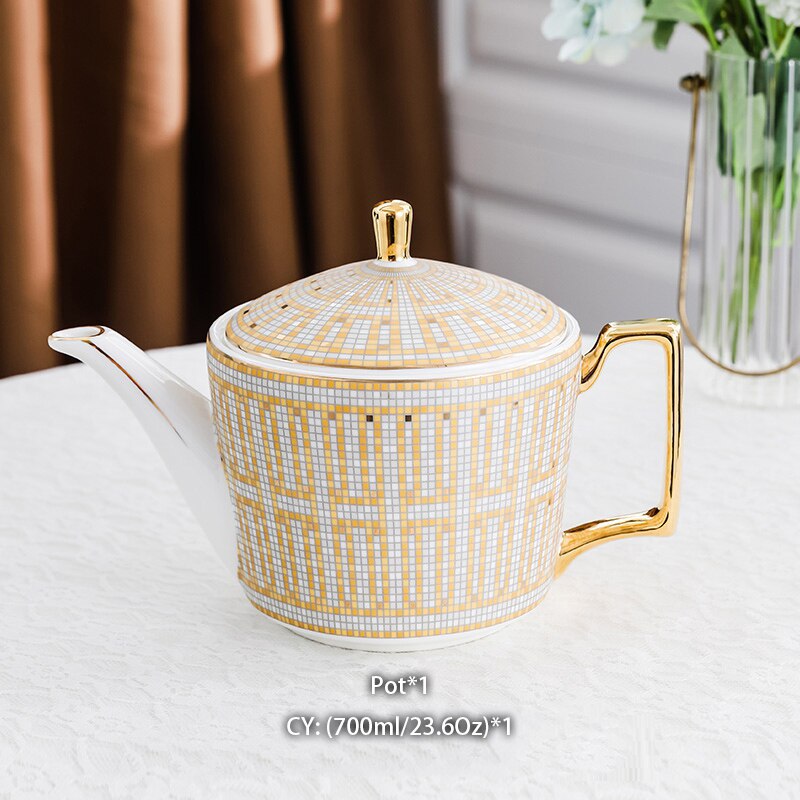 Juego de té de porcelana real de hueso de lujo, taza de té de cerámica, Juego de tetera dorada, taza de café, taza de café de: Pot 700ml