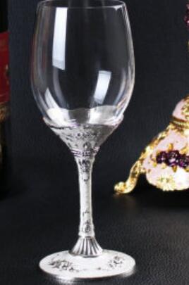 LUXURY PARTY PARTY GLASS WINE CUP BEAUTIFULLY EMBOSSED BASE GLASS RED WINE GLASS: I