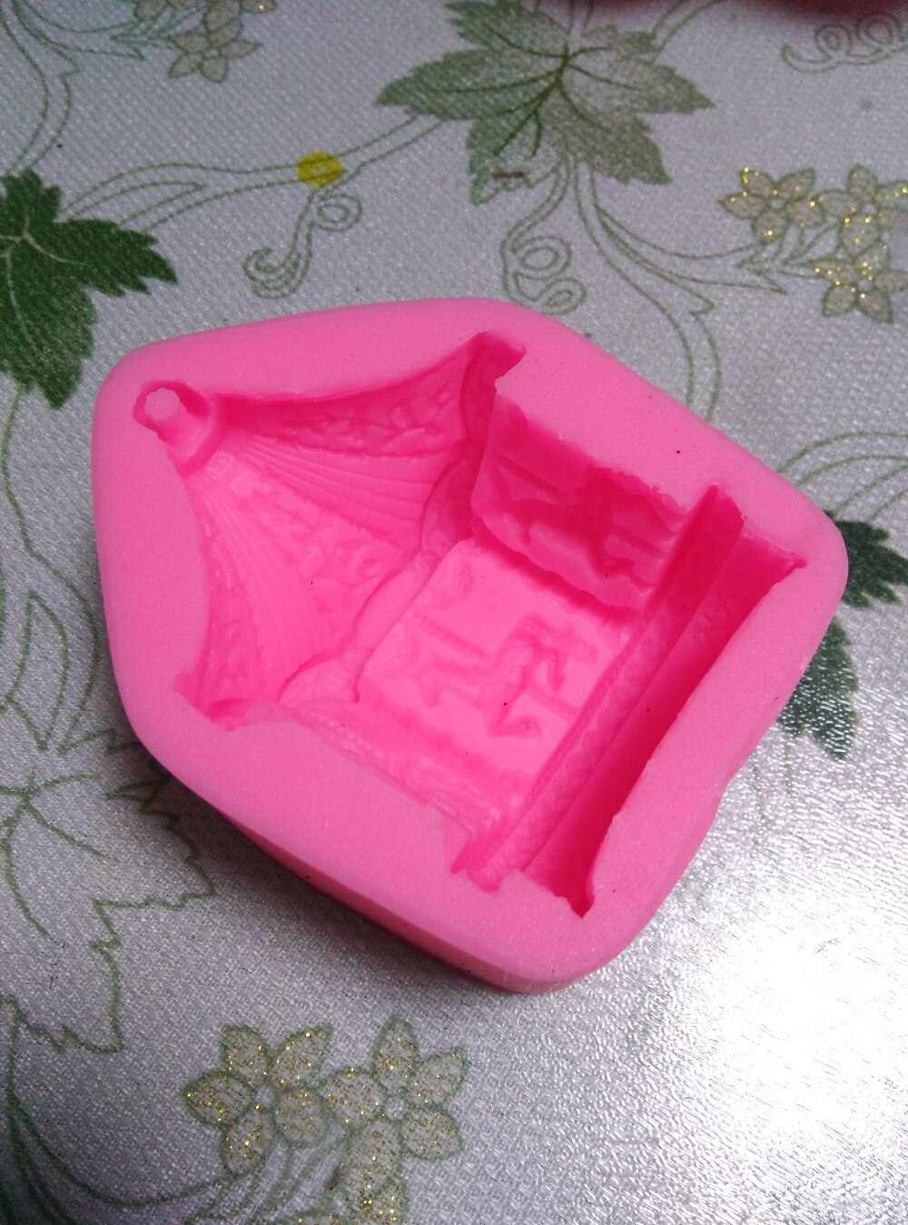 Carrousel gips ornamenten mal chocoladetaart mal was aromatherapie zeep mal