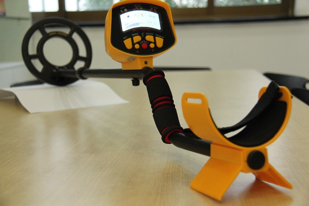 Updated Backlight Underground Metal Detector MD-9020C Gold Digger Treasure Hunter MD9020C Hobby Metal Detector Treasure Seeker