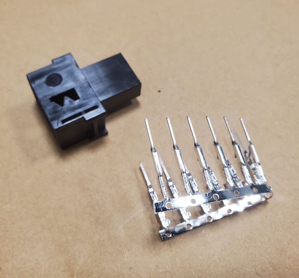 for Ford Focus Kuga Mondeo 12PIN small screen dashboard plug connector terminal 2X6 connector: male pin