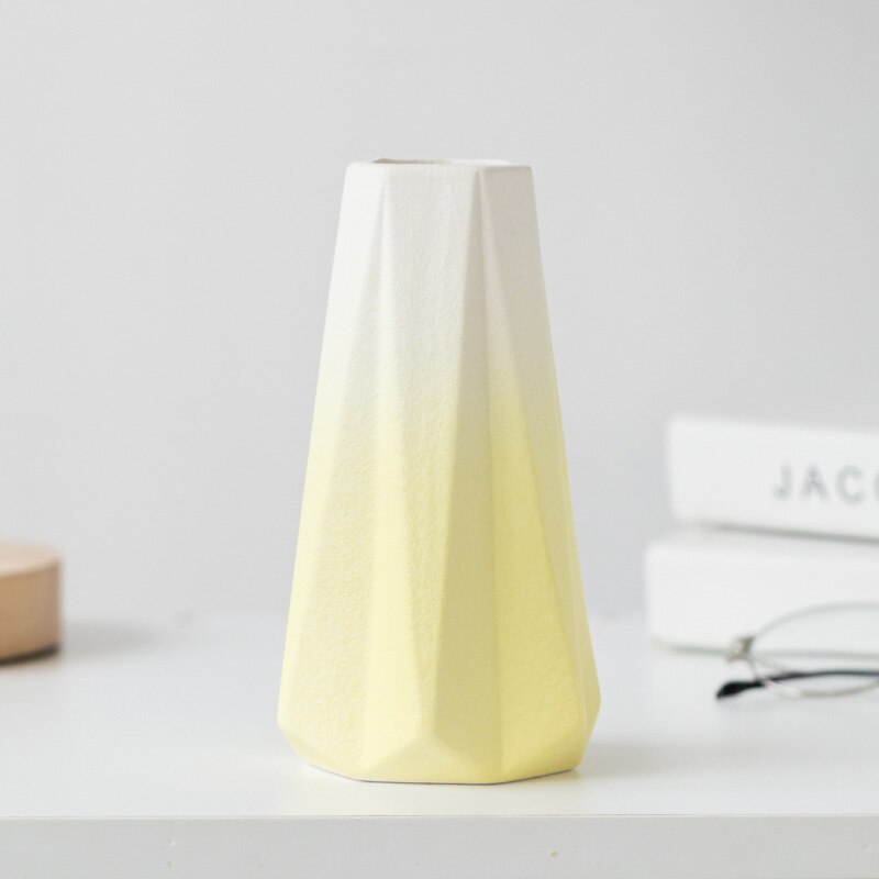 Keramisk vase boligindretning groft keramik diamant origami bred mund morandi enkel moderne stue tv skab sort blå: Gradient gul