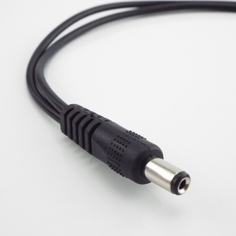 5.5mm*2.1mm 1 han  to 2 hun stik stik dc strøm splitter kabel til cctv led strip lys strømforsyning adapter