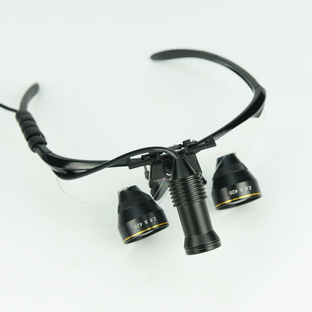 Draagbare oplaadbare LED-koplamp Tandheelkundige loepen Hoofdlamp Vergrootglas Helpende hand Soldeervergrootglas met LED-verlichting
