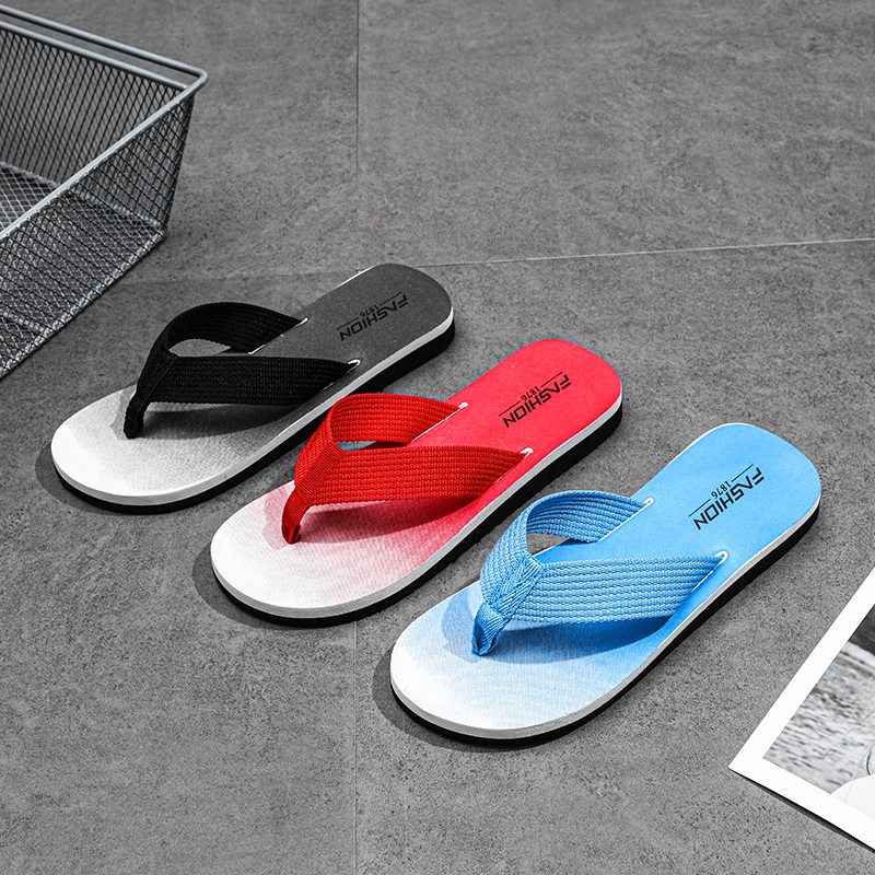 Tongs respirantes antidérapantes pour hommes, nouvelles pantoufles d'été à la , simples et polyvalentes, vêtements de rue, sandales respirantes,