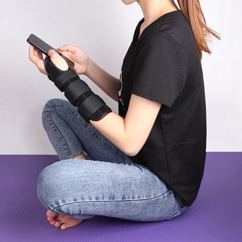 Hign 1pcs Carpal Tunnel Wrist Brace Support Sprain Forearm Splint Band Stra