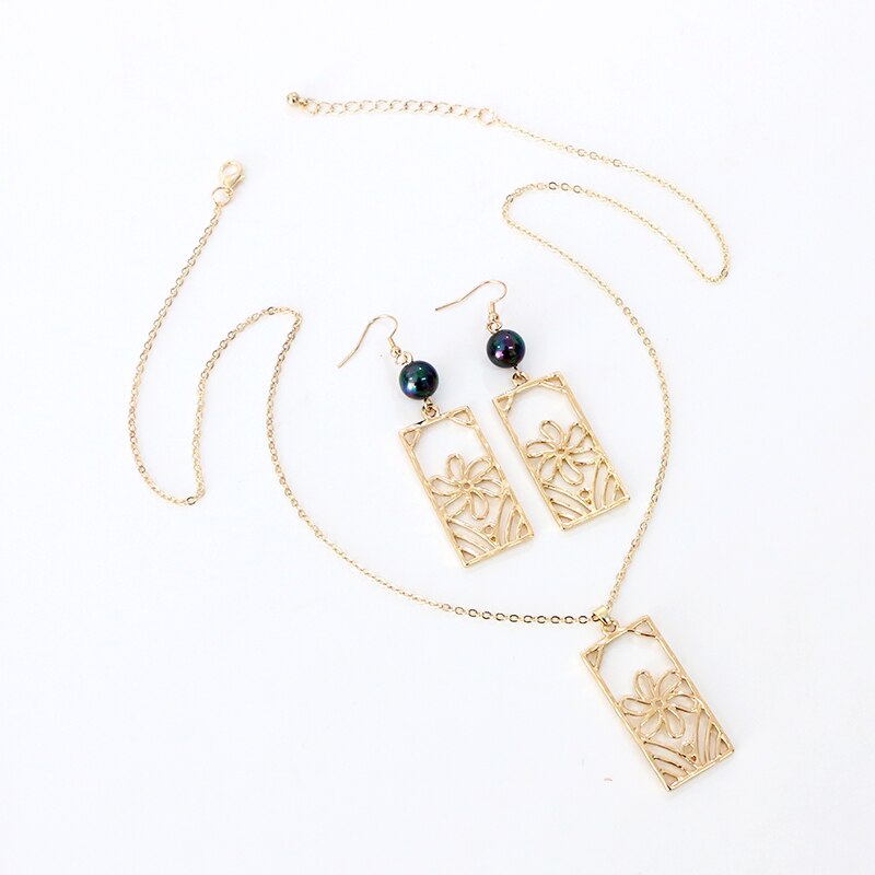 Say Hello Polynesian Hawaiian Samoa Marshall Glass Bead Pearl Marshallese Tribal Plumeria Necklace Earrings Jewelry Set