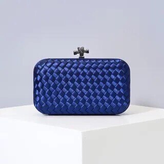 Bolsa de maquillaje de seda europea y americana tejida a mano para mujer, bolsa de maquillaje de mano para mujer, a través de la sencilla bolsa de maquillaje para Cena: M1