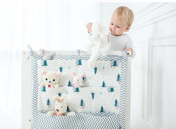 Mousseline boombed hangende opbergzak babybedje merk baby katoenen wieg organizer 60*50cm speelgoed luierzakken voor wieg beddengoedset: Boom