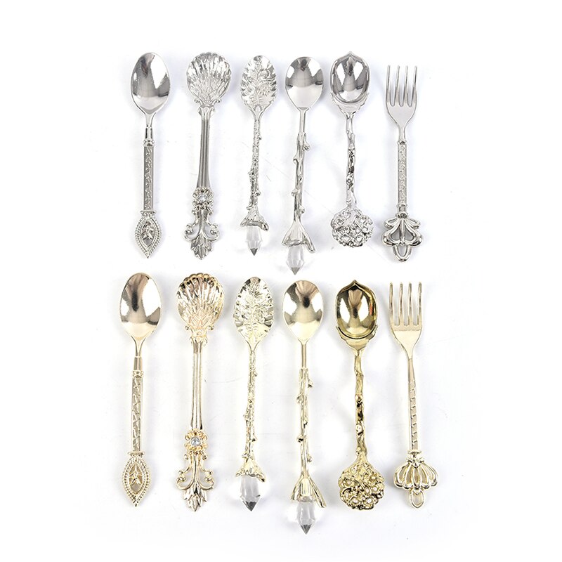 6 st vintage skedar gaffel kunglig stil metall guld snidade kaffe frukt dessert gaffel
